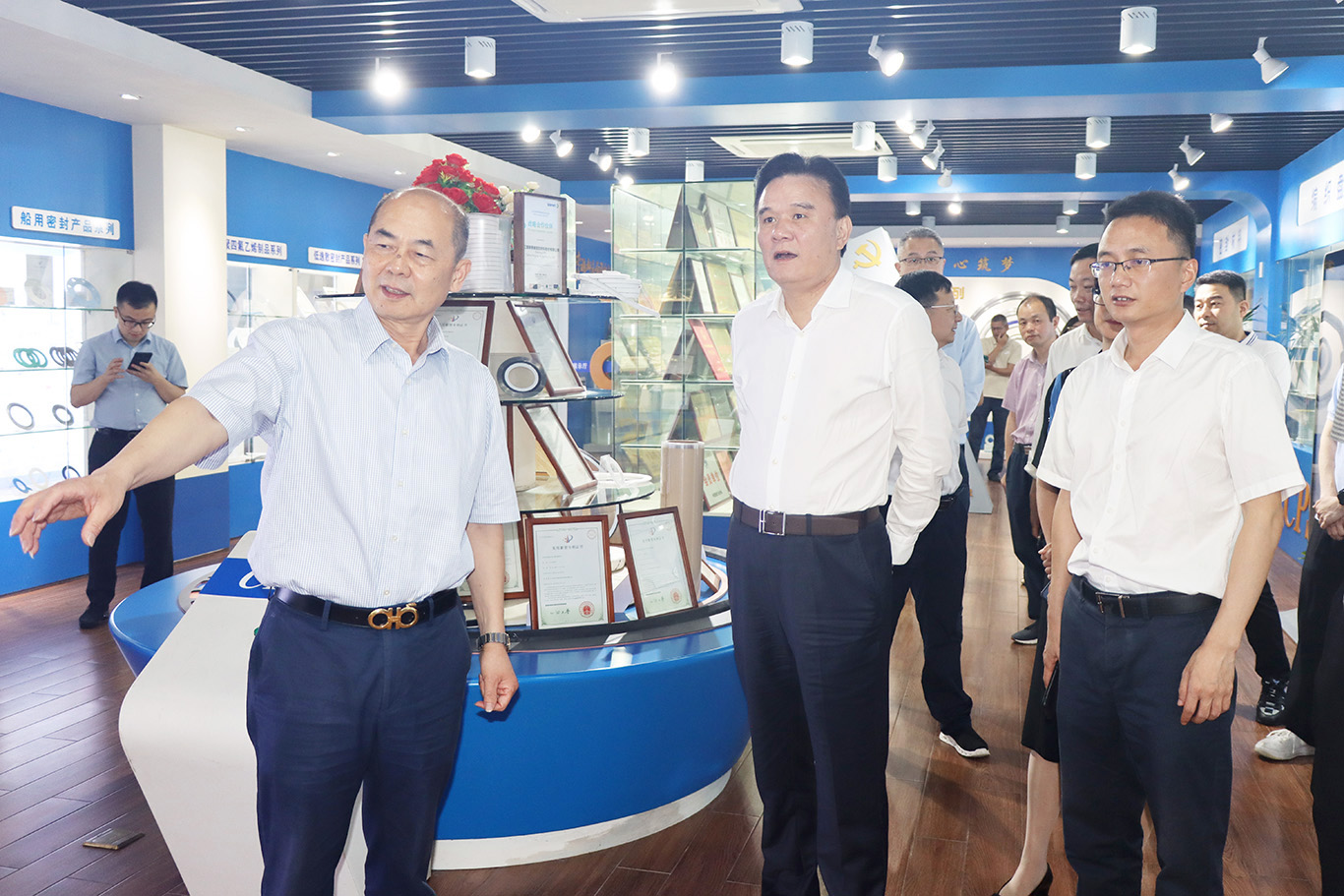 1718601469430050.jpg 001.jpg